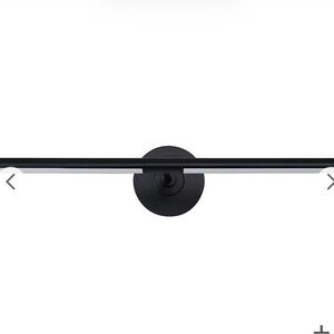 Minimal Black Wall-Mounted Light